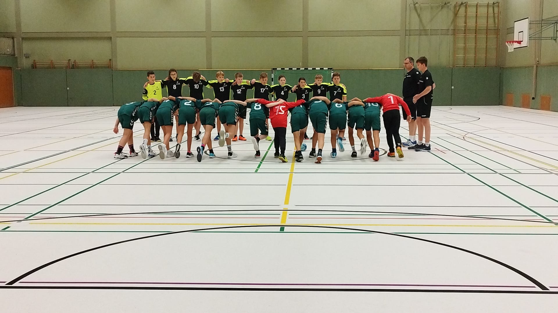 2bffc597-db69-4b68-a8f1-744ead98d3d2