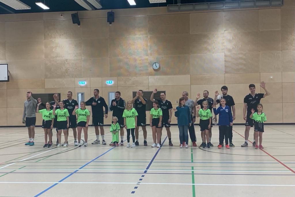 PHOTO-2022-10-02-21-33-54